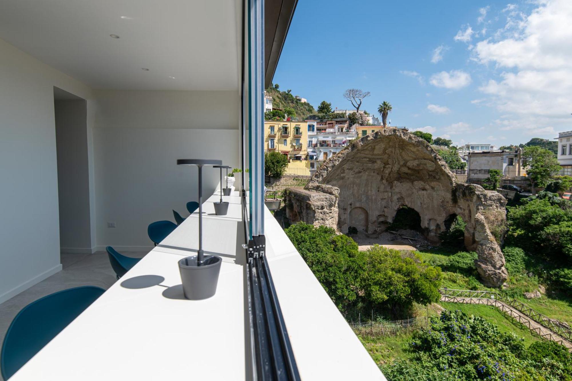 Domus Diana Bed & Breakfast Bacoli Exterior photo